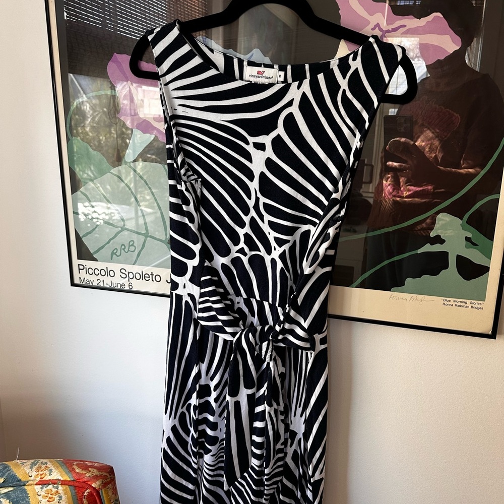 Vineyard Vines Navy and White Patterned Midi Dress